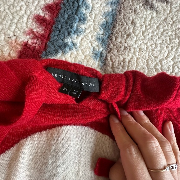 Skull Cashmere Football Skull Red Pullover Sweater Hoodie XS - Picture 5 of 8